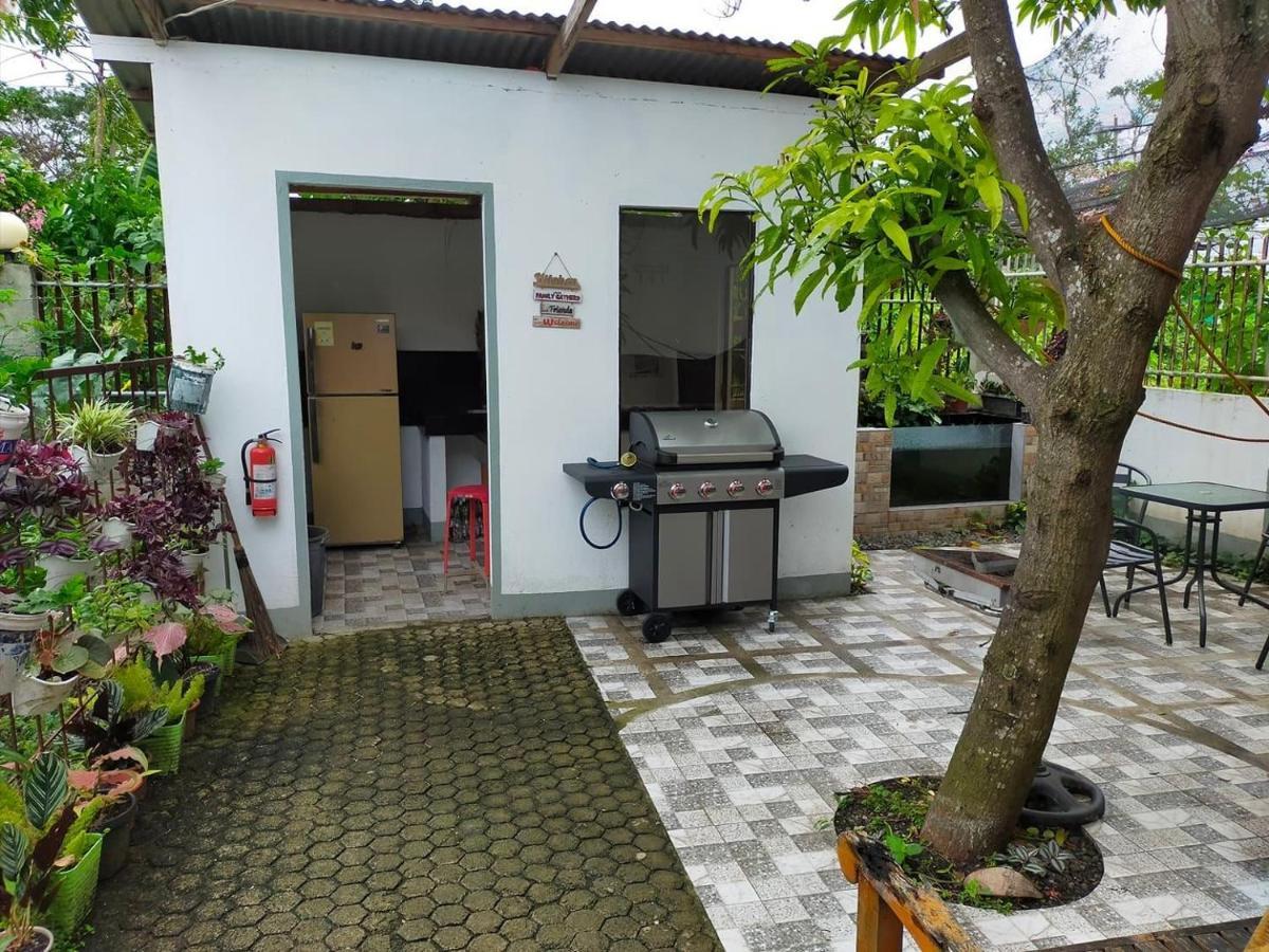 Yoo Darius' Residences Moalboal Exterior foto
